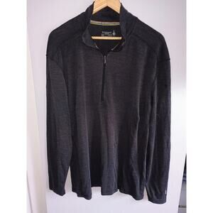 Smartwool Classic Thermal Merino Quarter-Zip Base Layer Top in a dark grey/black